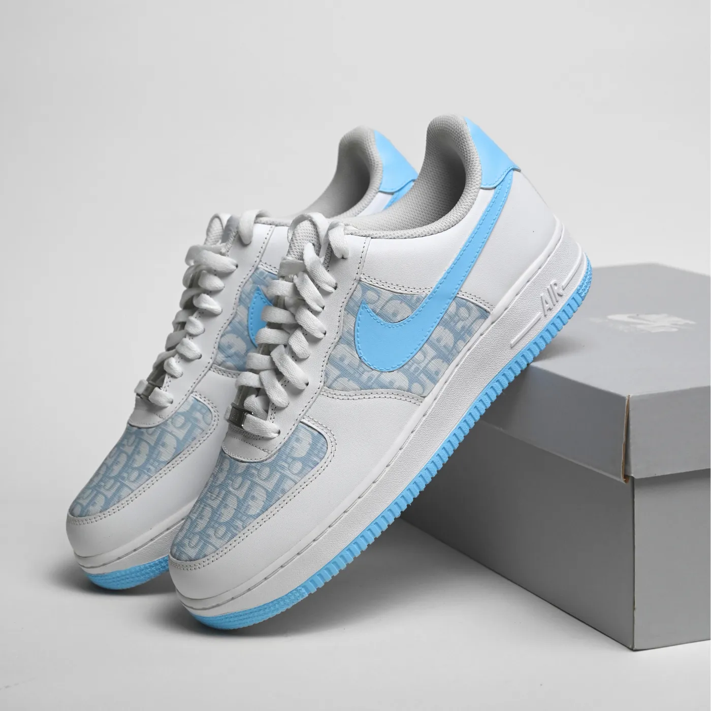 Baby Blue Dior Air Force 1