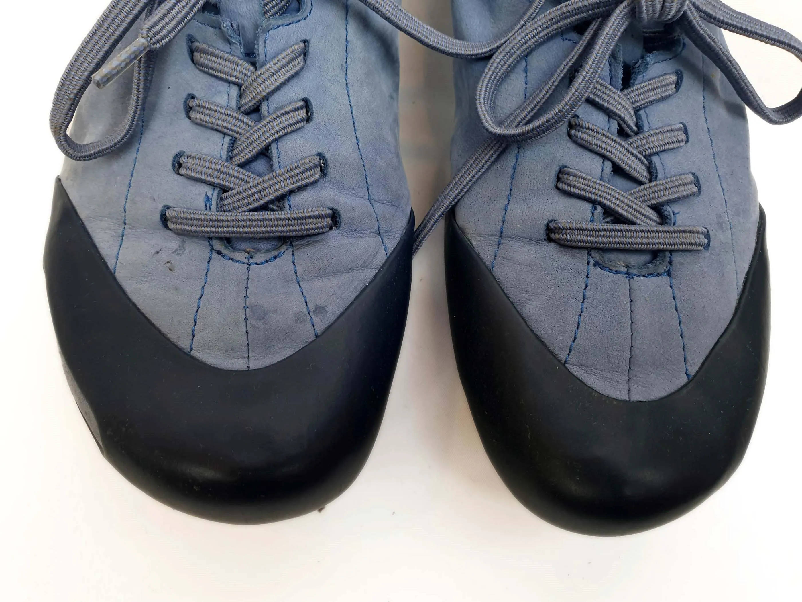 Camper blue leather sneakers size 39