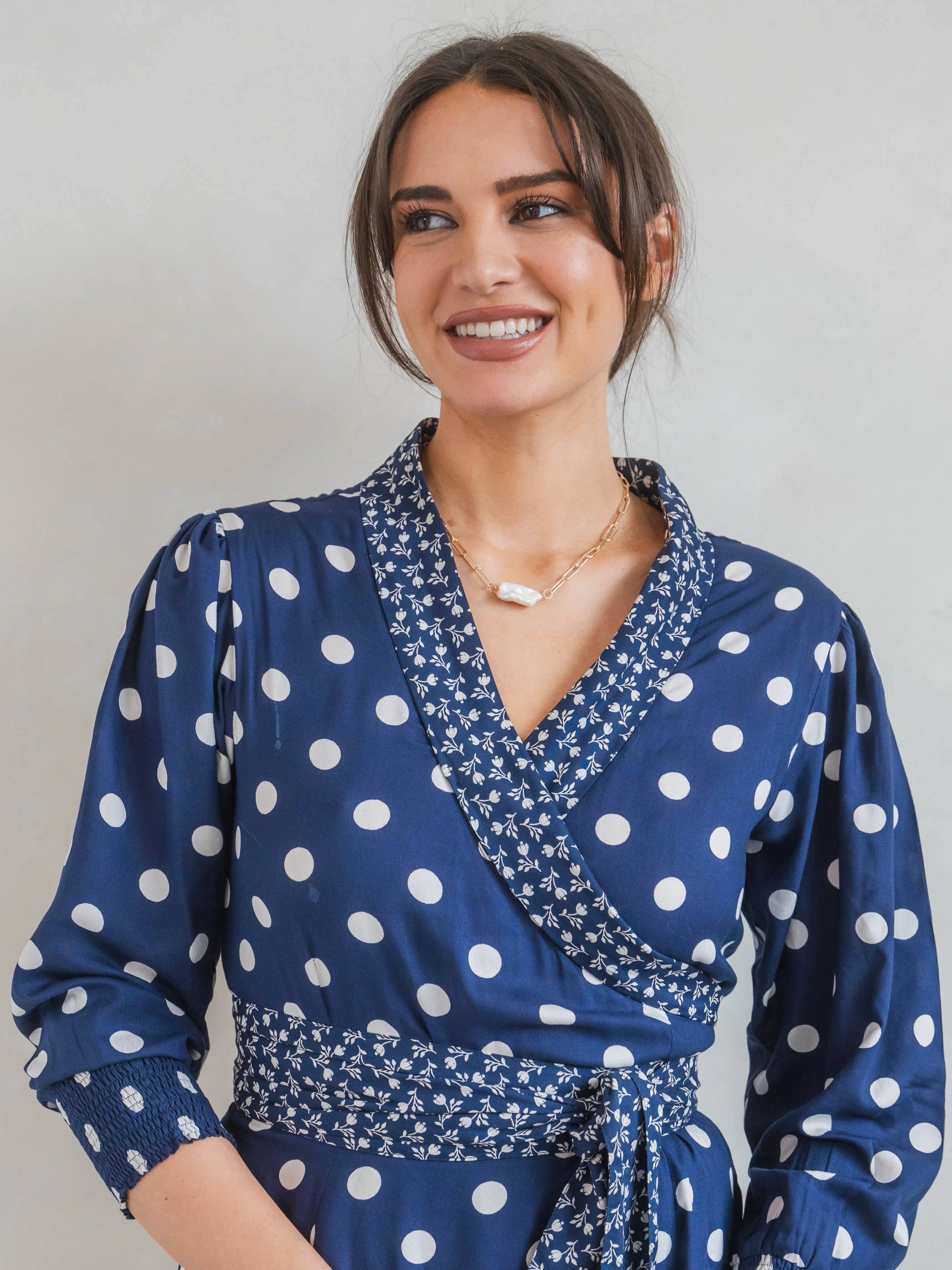 'IT'S A WRAP' DRESS IN NAVY POLKA DOT (EcoVero)