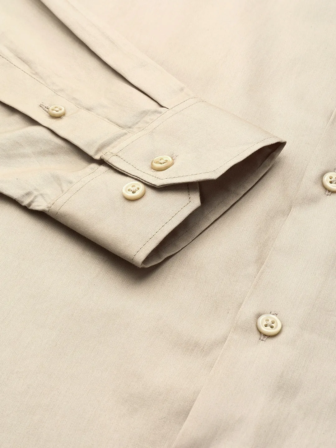 Men Beige Solid Pure Cotton Satin Slim Fit Formal Shirt