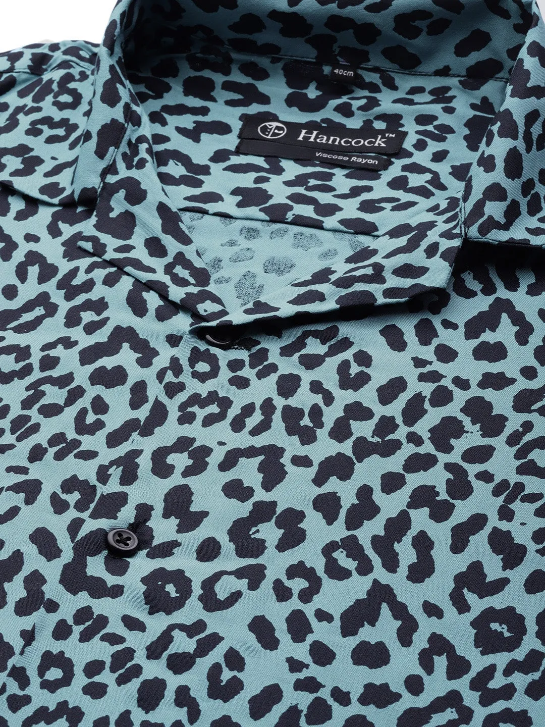 Men Blue & Black Prints Viscose Rayon Relaxed Fit Casual Resort Shirt