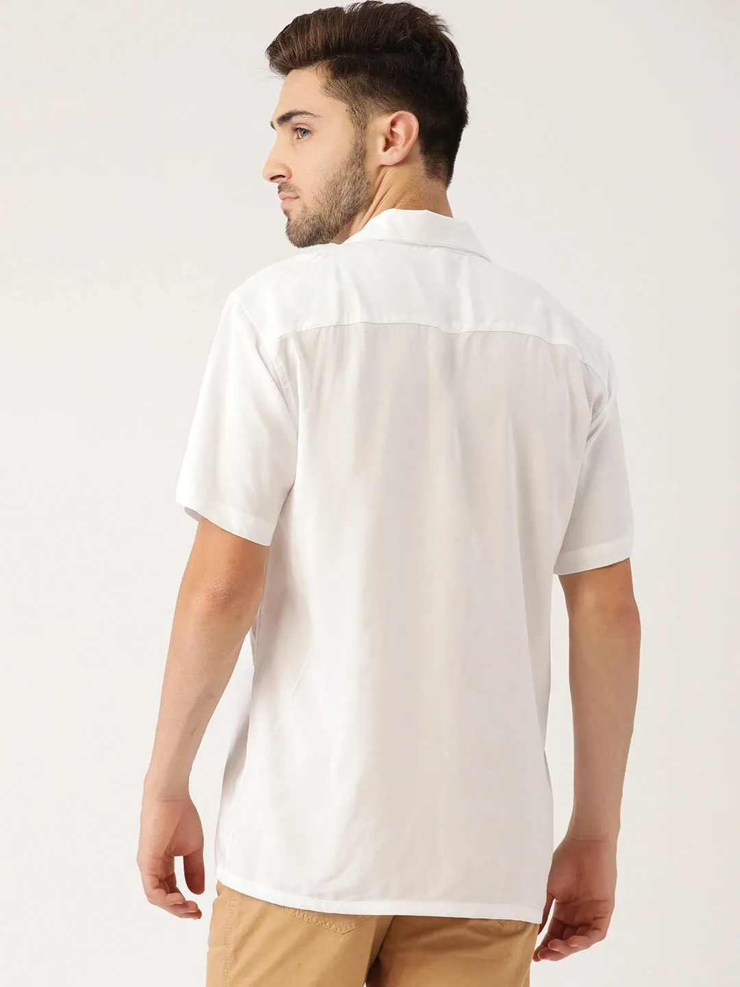 Men White Solid Viscose Rayon Relaxed Fit Casual Resort Shirt