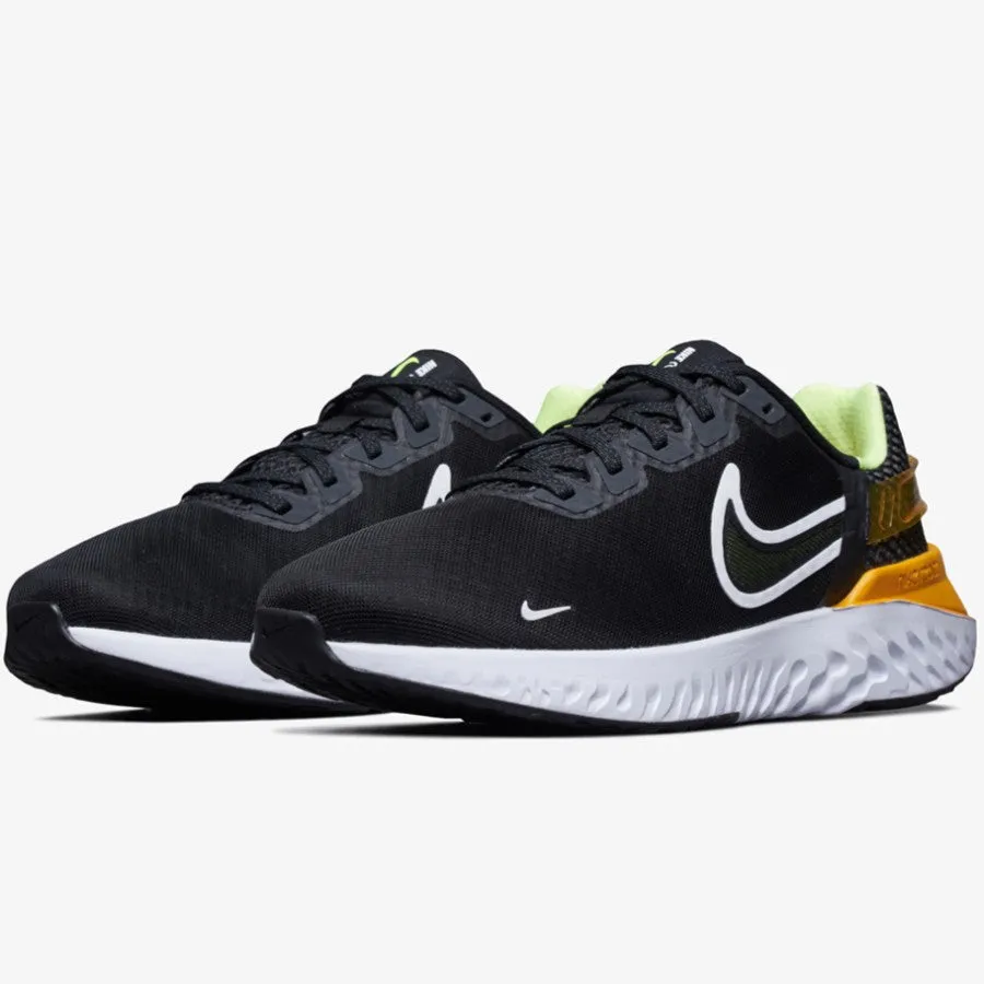 NIKE LEGEND REACT 3