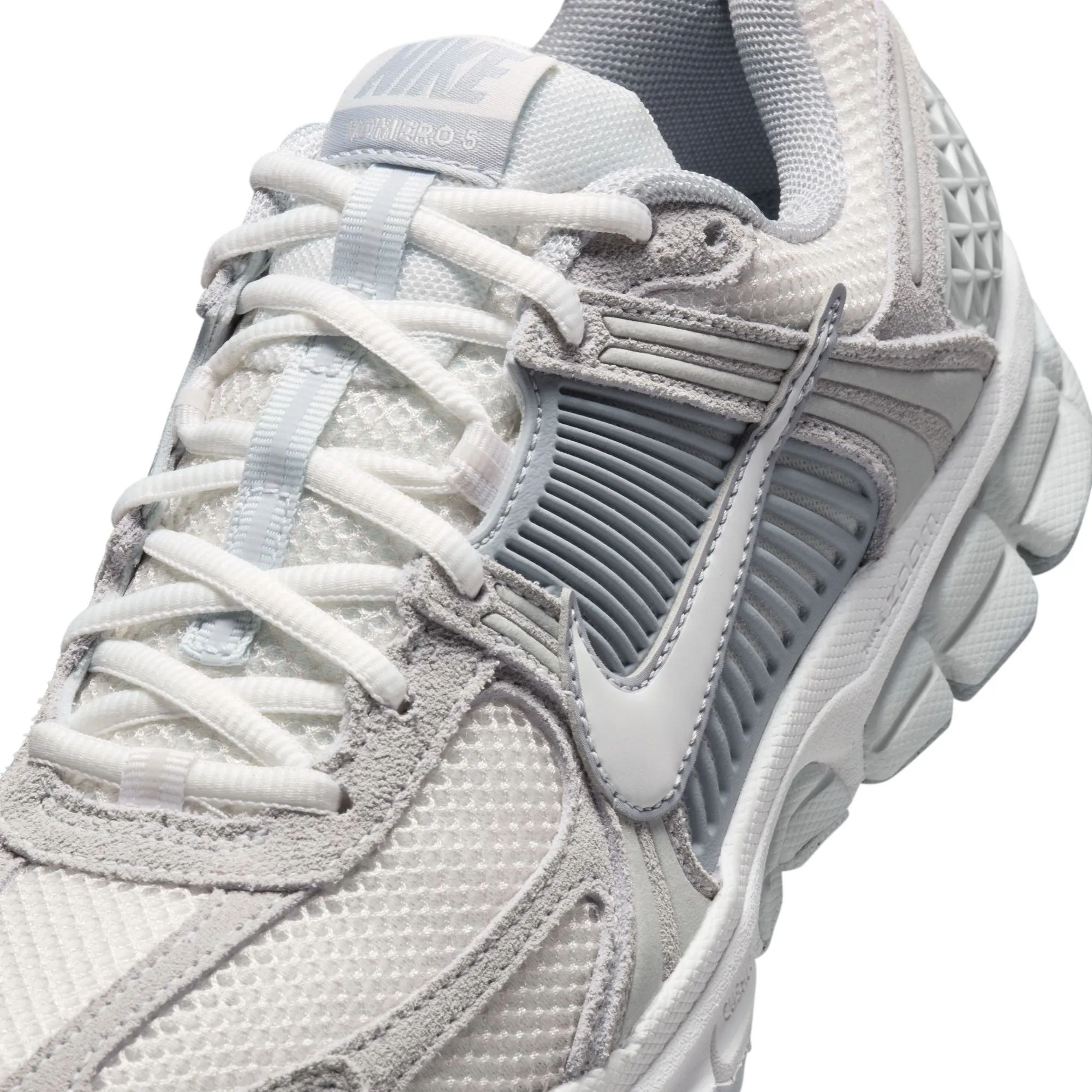 Nike - W Zoom Vomero 5 ~ Pure Platinum