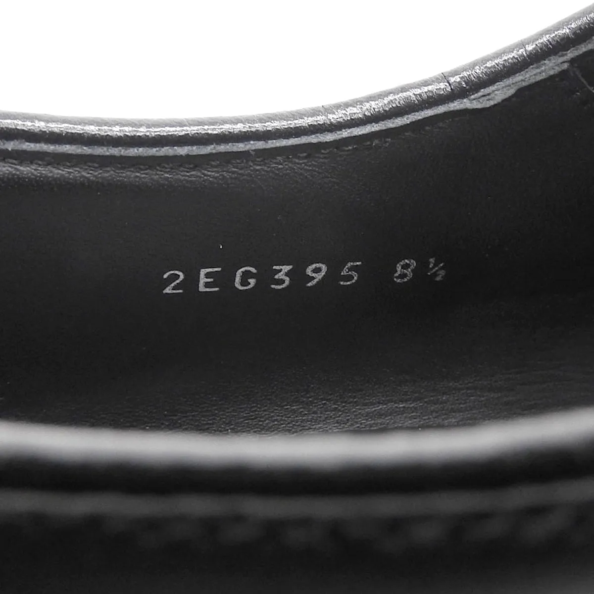 Prada Leather Derby Shoes 2EG395
