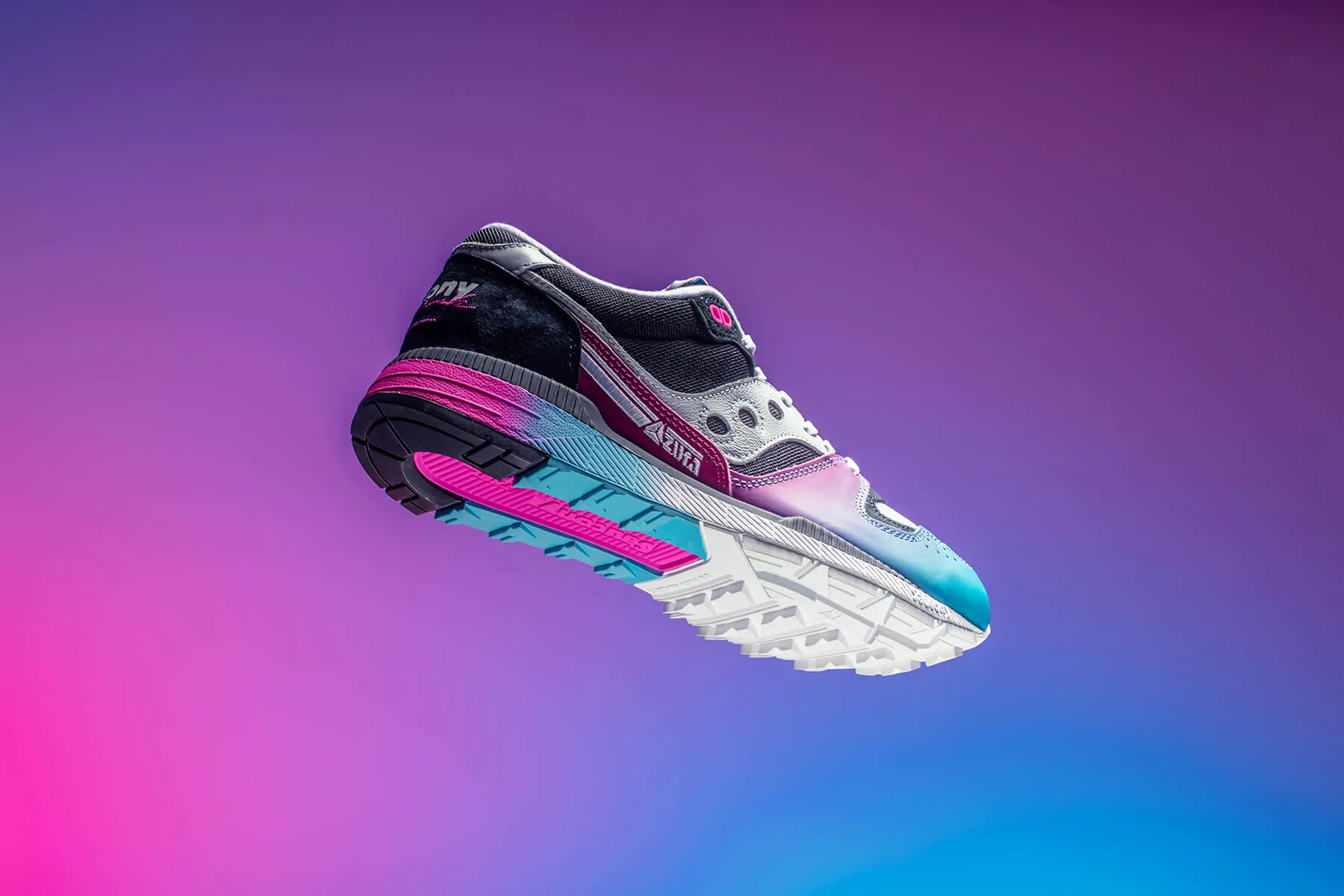 Saucony x Acribik 'Tech Noir' - Azura