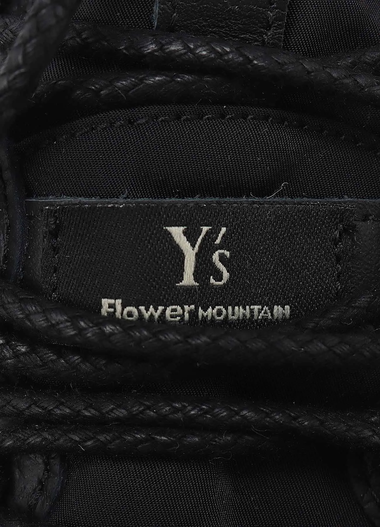 Y's  Flower MOUNTAIN PUMAPUNK